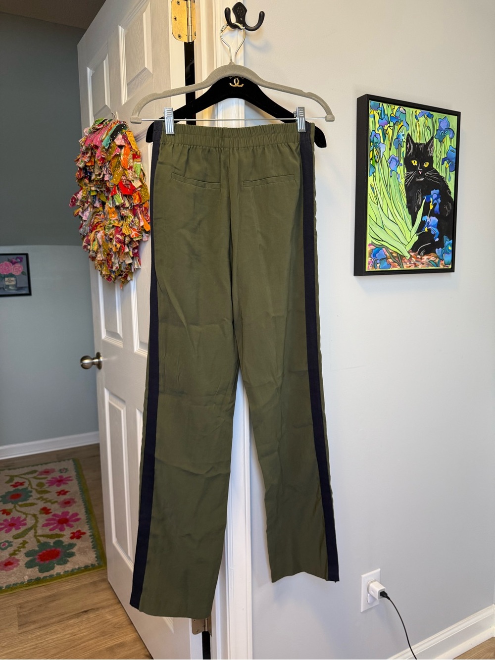 Zara Olive Green Wide-Leg Pants with Black Side Stripes - Picture 5 of 12